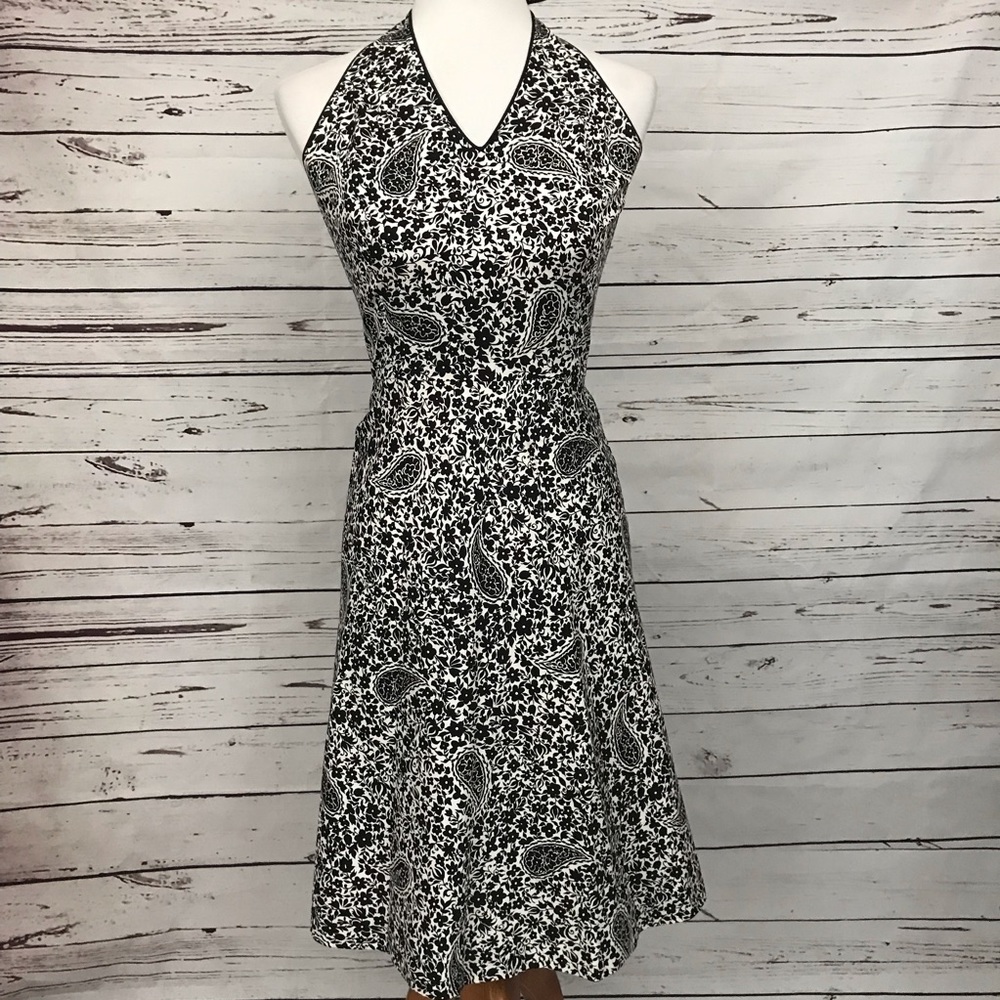 Ann Taylor Black & White Paisley Halter Size 8